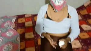 My stepsister is very horny and asks me to milk her and fuck her pussy Indian Desi cute Bhabhi