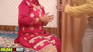 raamu ke ladke ne punjabi jatti ki ghodi banakar ki gaand pilayi jatti rone lag gayi 1733438293